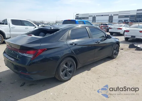 2022 Hyundai Elantra Sel z USA, uszkodzony, nr VIN 5NPLM4AG7NH060193